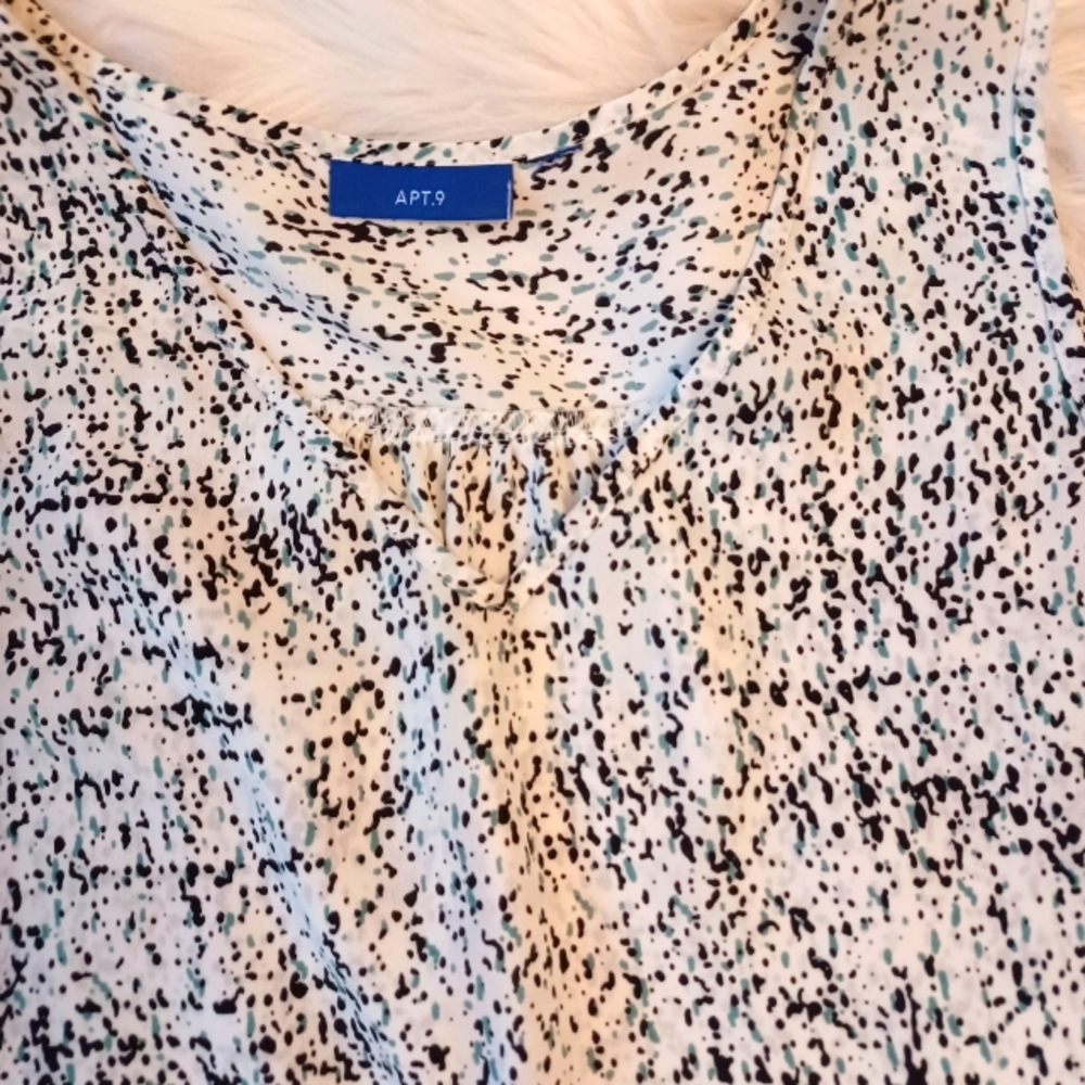 Sleeveless Top